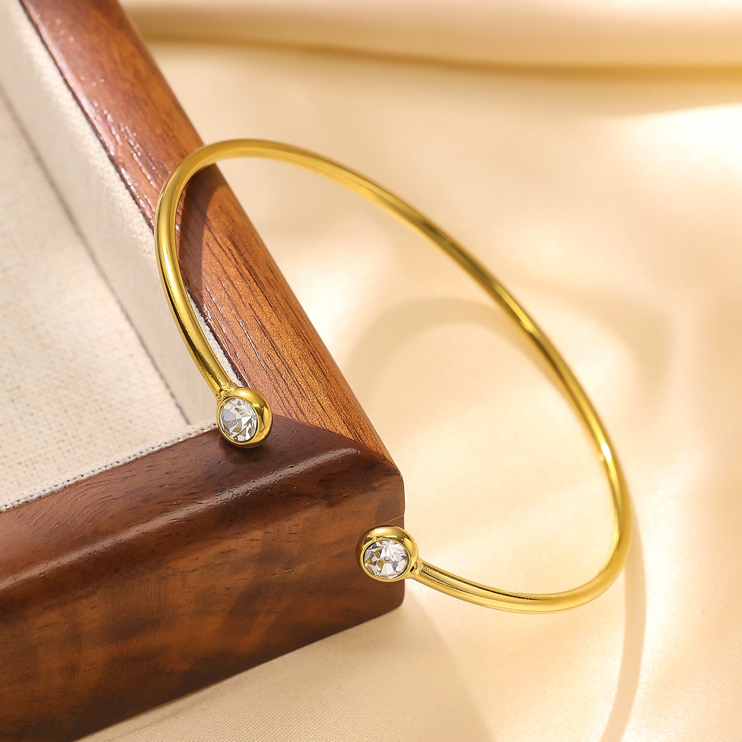 Bangle Classic  B-211