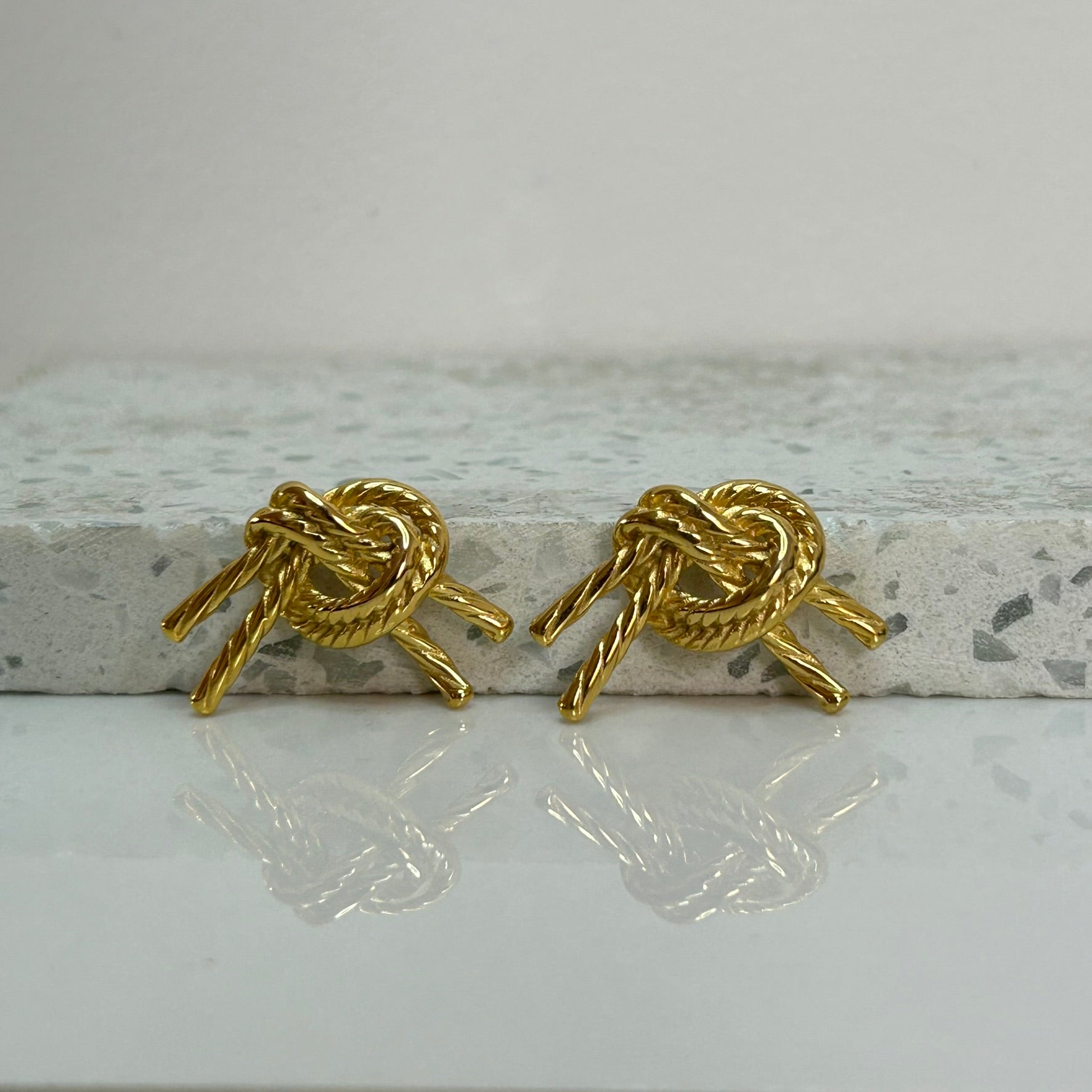 Aretes DE Nudo - E179