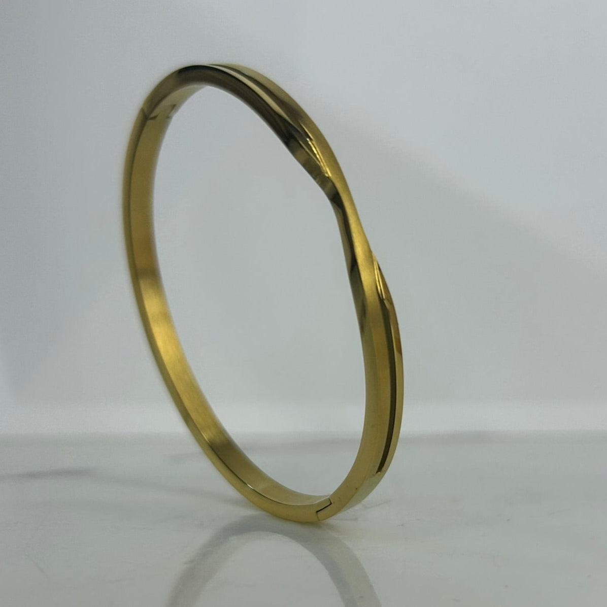 Bangle Classic B-023