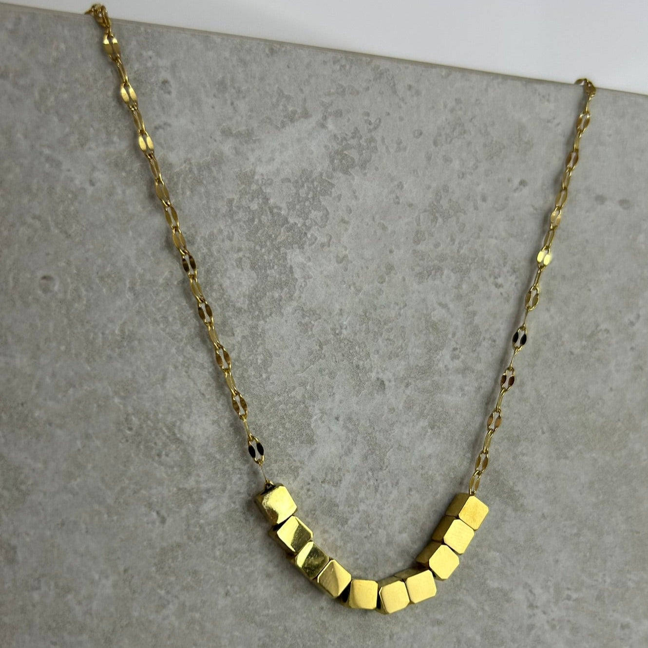 Collar Minimal - N065