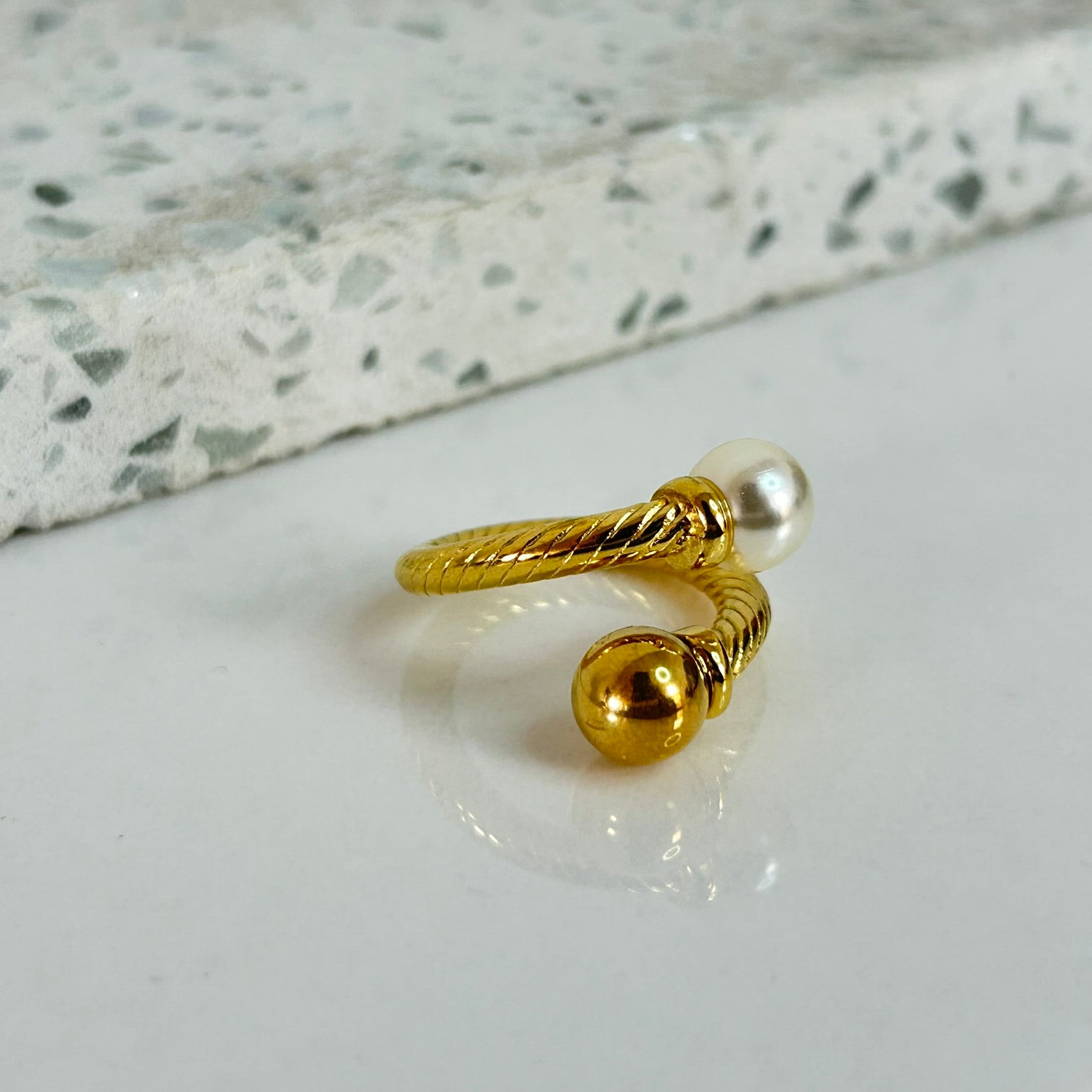 Anillo Perla Serena  R-125